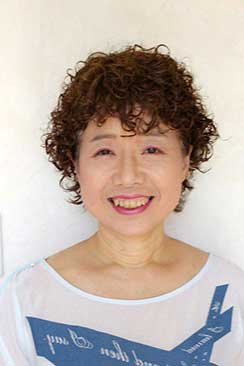 講師 青山眞理子